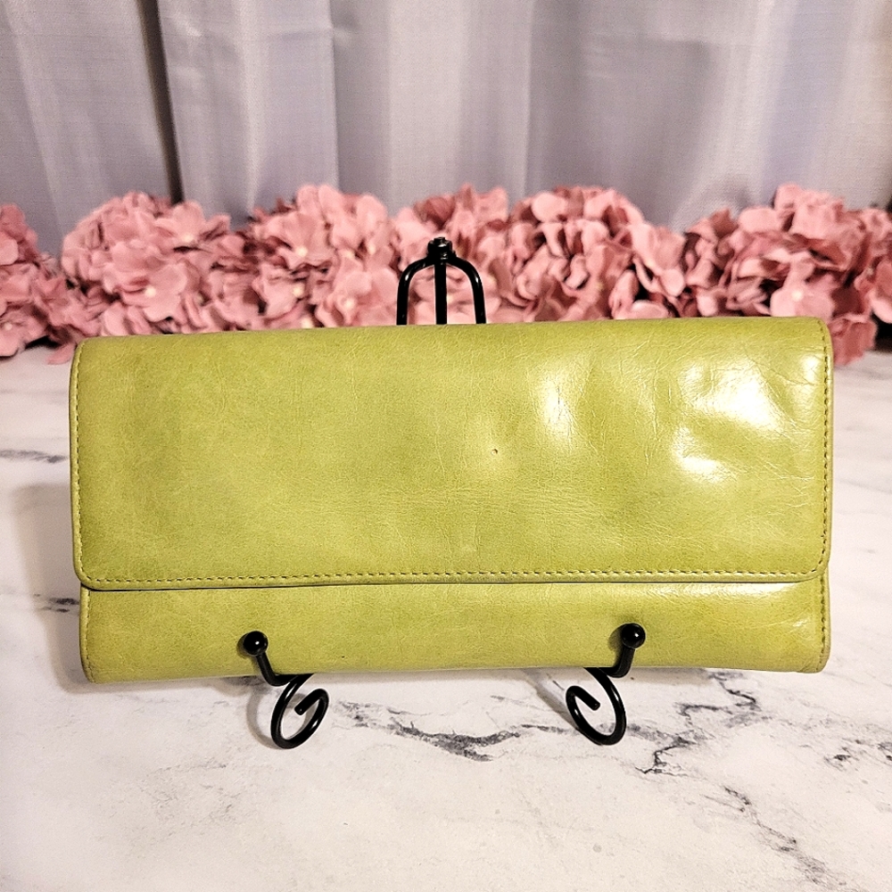 HOBO The Original Sage Green Leather 'Sadie' Wallet